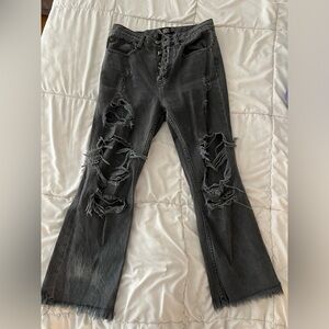 BDG Highwaisted Ripped Jeans